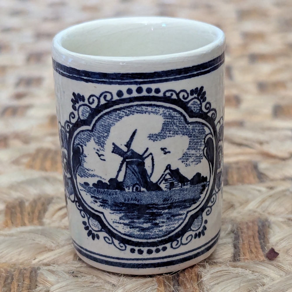 Vintage Hand Painted Delft Holland Toothpick Holder Or Shot Glass Made 1940's